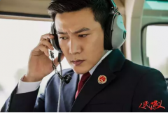 能够让不雅众对“反腐黑幕”有更多