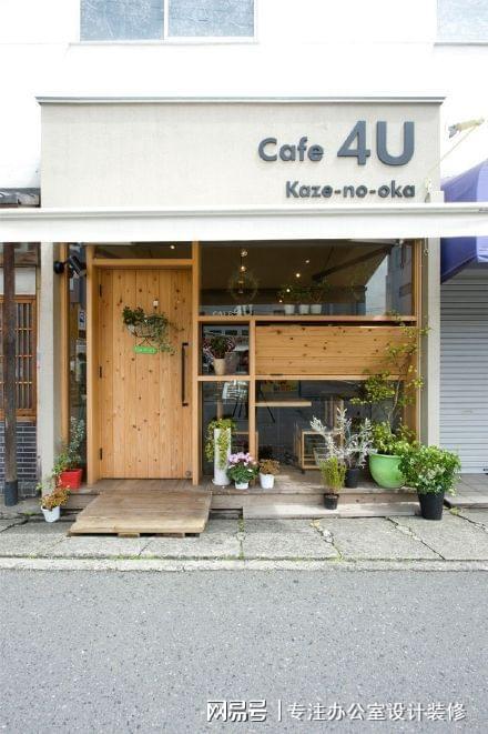 泛亚电竞店铺装修设计既能省钱又能保证装修质量谁不想要？(图1)