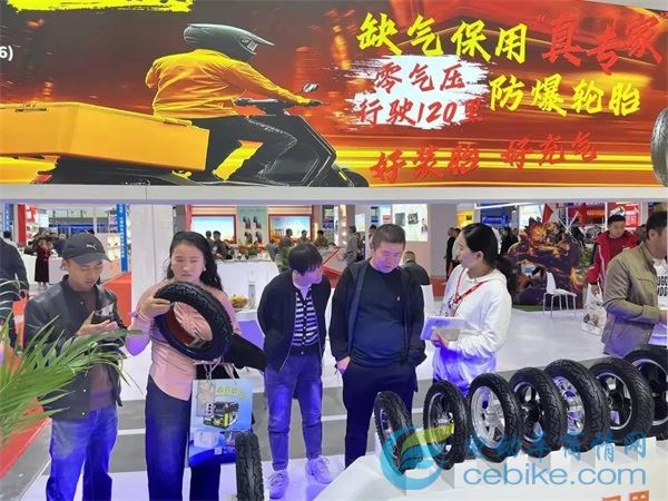泛亚·电竞(中国)官方网站产品矩阵多元创新技术领跑！辛巴特轮胎“四大神兽系列”产(图4)