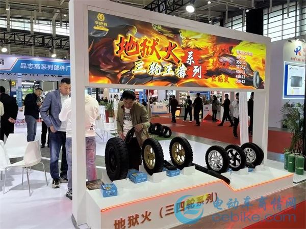 泛亚·电竞(中国)官方网站产品矩阵多元创新技术领跑！辛巴特轮胎“四大神兽系列”产(图5)