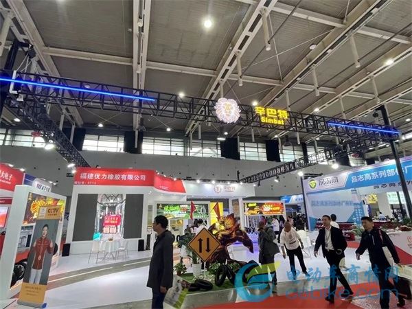 泛亚·电竞(中国)官方网站产品矩阵多元创新技术领跑！辛巴特轮胎“四大神兽系列”产(图8)